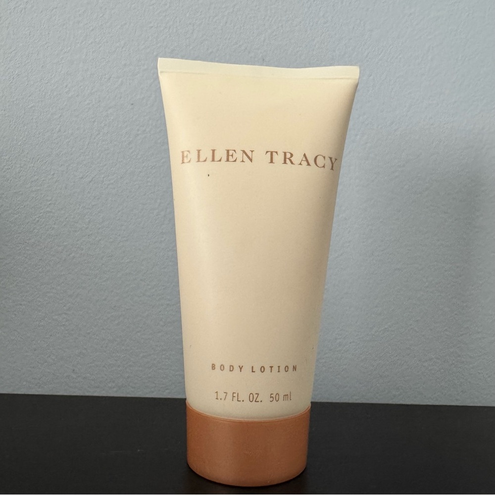 Ellen Tracy Body Lotion 1.7 fl oz sample size NEW scented